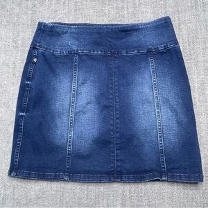 Rock & Republic Fever Blue Denim RX skirt 8